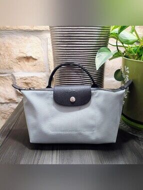 Longchamp